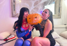 Trick Or Threesome (Halloween Special)