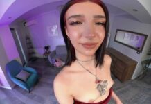 Watch Me Bloom – Scarlett Spark