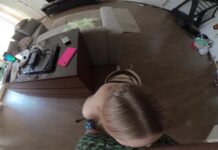 Amateur Model Is Preparing For An Appointment With An Elite Agency, And An Experienced Man Is Helping Her With This