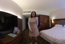 Horny Thai First Timer Let Her Fat Ass Creampied On First Date