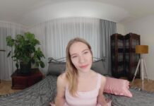 Maya Sinn – Wet Teen Pussy