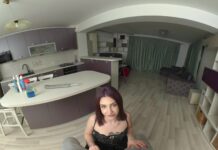 Scarlett Spark – Neverending Pussy