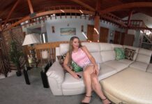 Blonde Beauty Angelica Amore Gives JOI