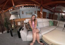 Blonde Beauty Angelica Amore Gives JOI