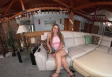 Blonde Beauty Angelica Amore Gives JOI