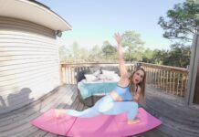 Blonde MILF Angelica Amore Enjoys Nude Yoga Outdoors