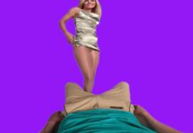 Candee Loves to Get a Facial [Passthrough]