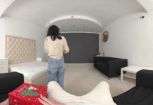 Maddie Perez – Polar sExpress