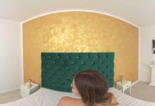 Sandy Little – Beyond Blownsession