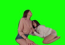 Tinder Date: Little Caprice & Eve Sweet [Passthrough]