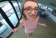 Emejota – Puerta Trasera