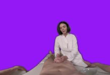 Eve Knows How To Give a Sweet Full Body Massage [Passthrough]