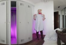 POV Dildoing Hot Model Ellah in the Locker Room With the Dirty Director