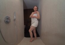 Show With Attitude Miss Blondt