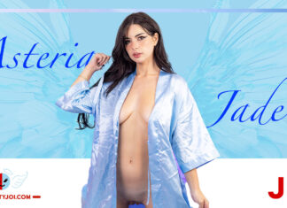 Asteria Jade Tempts You Beyond Limits
