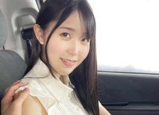 In The Parking Lot Of Her Apartment Building, She Can’t Hold Back 1/2