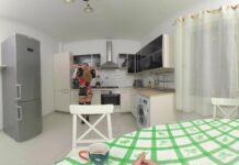 Sandy Little – The Sperminator