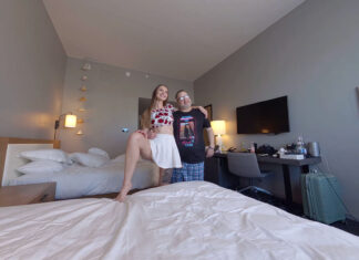 Kayleigh Cake Lets Tad Pole Creampie Her in Hollywood