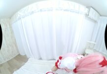 Skinny Small Boobed Yuna Haru Gets Her Meaty Pussy Gaped and Creamed