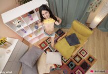 Gorgeous Katty West Excited To Get Her Grippy Pussy Stretched